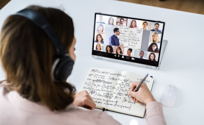 Cómo implementar IA para crear contenido relevante y personalizado.